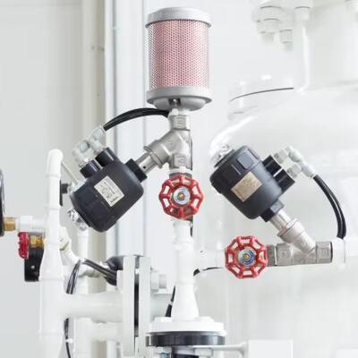 শক্তি সঞ্চয়কারী পিএসএ নাইট্রোজেন জেনারেটর লেজার কাটার জন্য স্থিতিশীল কর্মক্ষমতা এবং স্বয়ংক্রিয় অপারেশন সহ